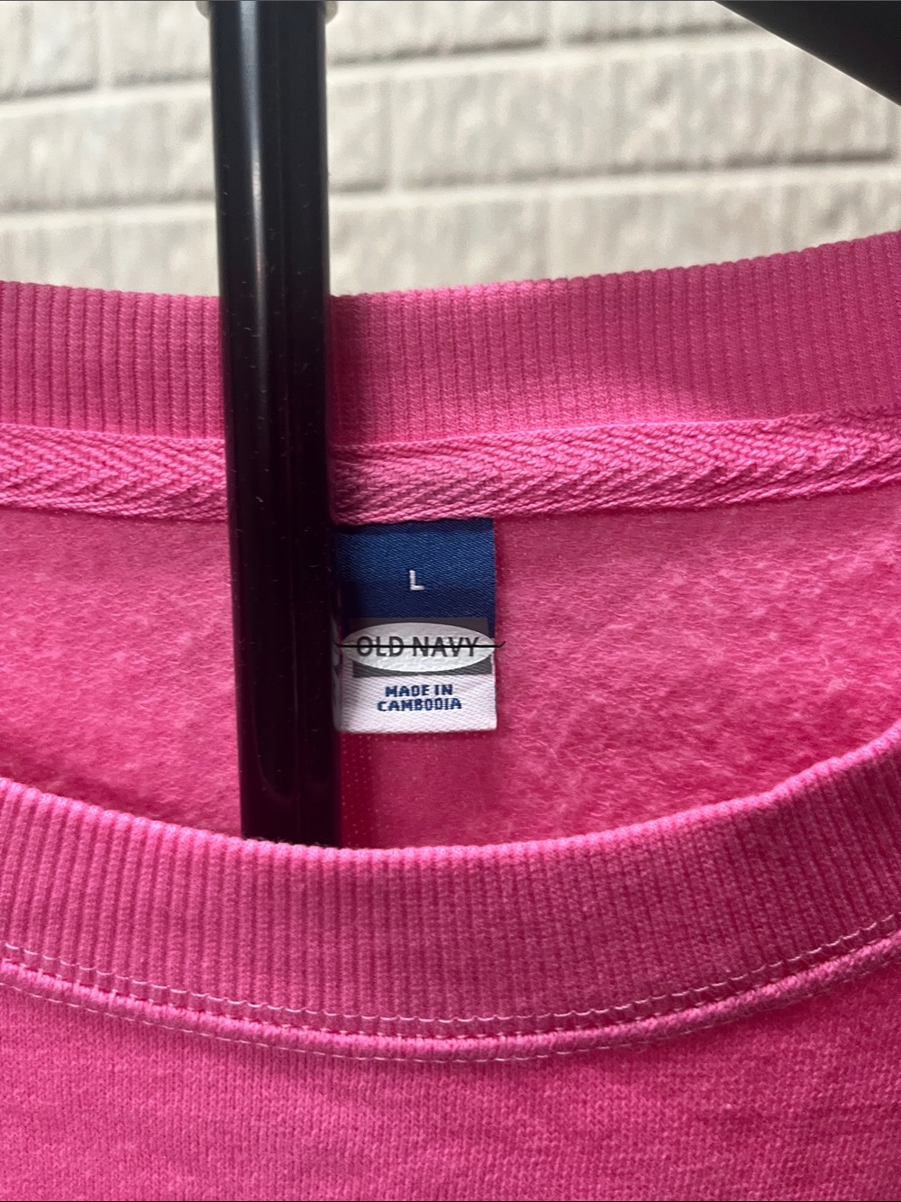 Old Navy Bright Pink "Let Peace Shine" womens Sweatshirt - Picture 2 of 2